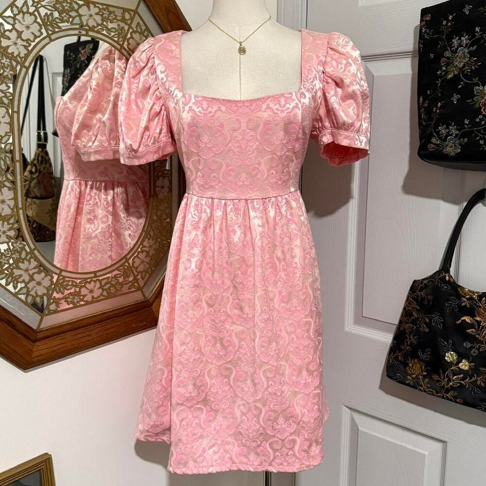 Dolls Kill Sugar Thrillz Pink & Champagne Baroque Puff Sleeve Babydoll Dress M